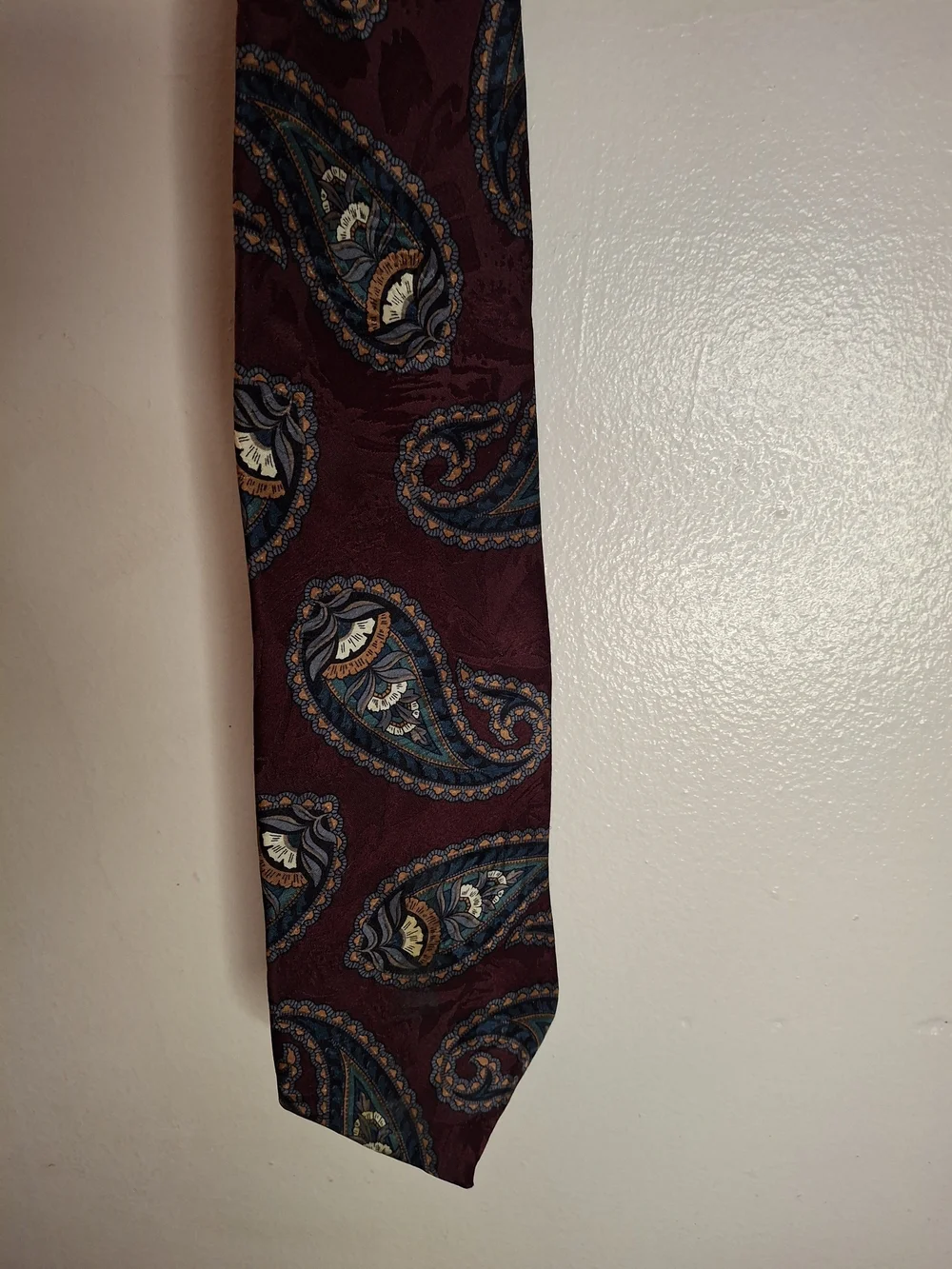 Arrow Burgundy Paisley Silk Tie with Blue and Tan Accents